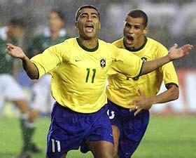 了他弹奏钢 了他弹奏钢