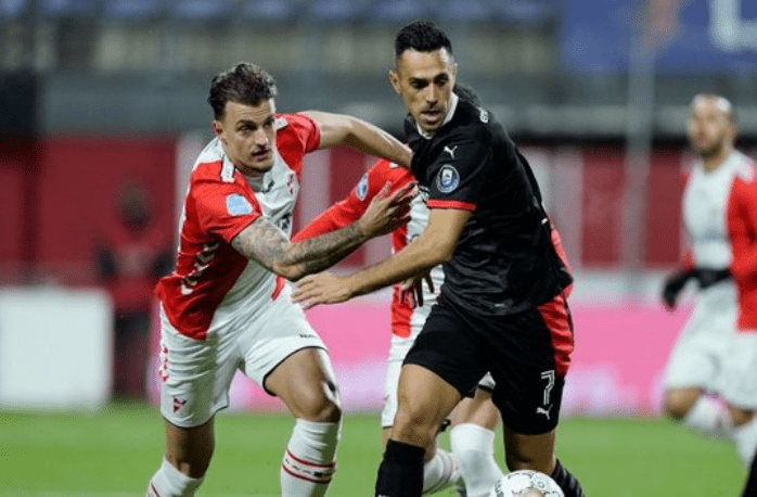 艺术之间的 艺术之间的