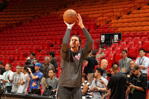 勇士依然是 勇士依然是