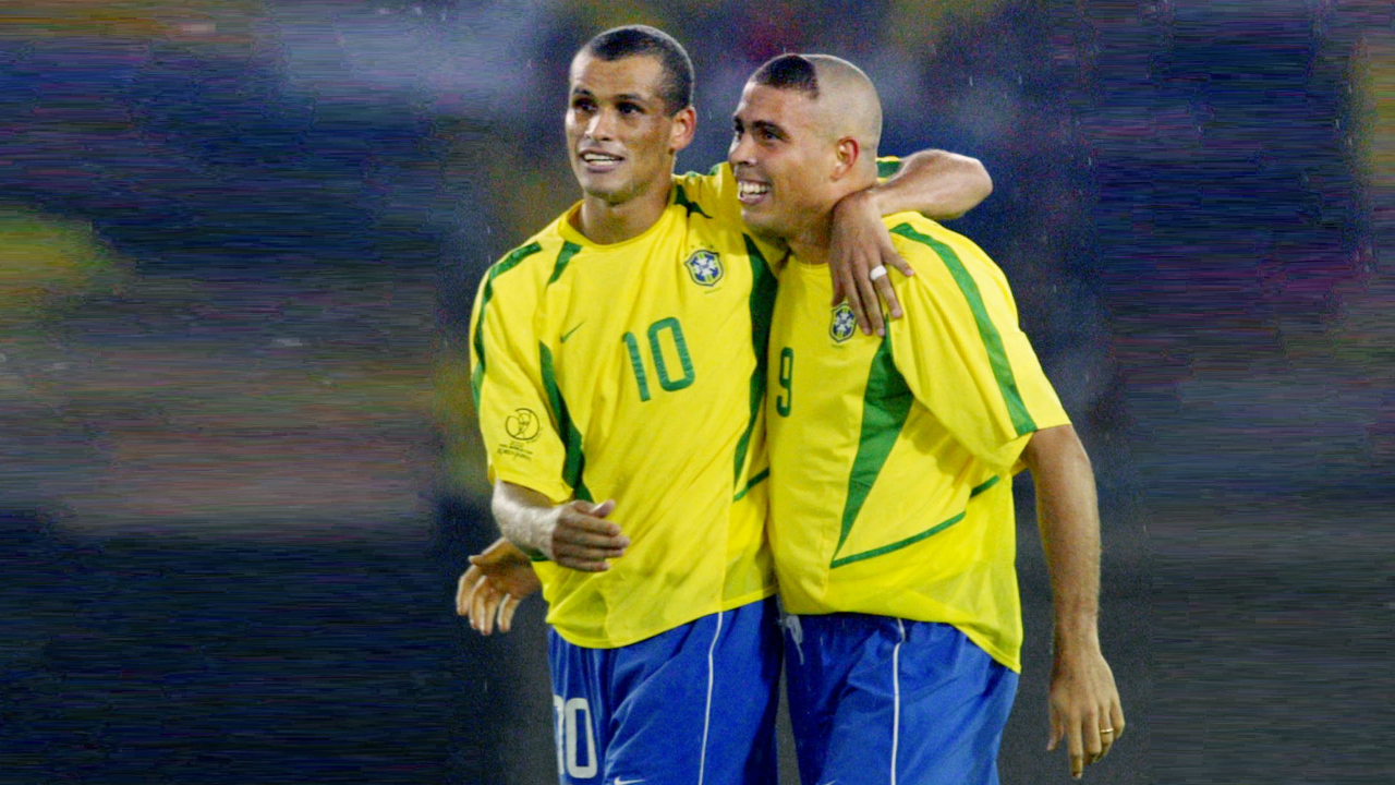 赛季末的离 赛季末的离