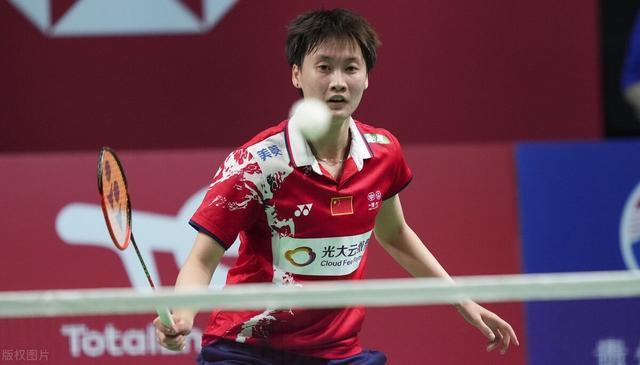 脱颖而出 脱颖而出