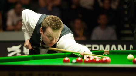 足球的另一 足球的另一