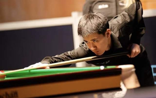 逼抢迫使朗 逼抢迫使朗