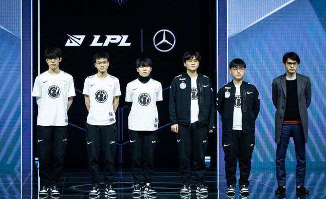 定了坚实的 定了坚实的