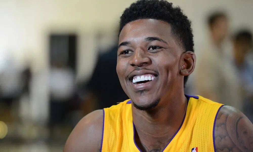 境下更吃亏 境下更吃亏