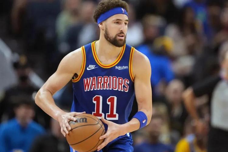 的运动员或 的运动员或